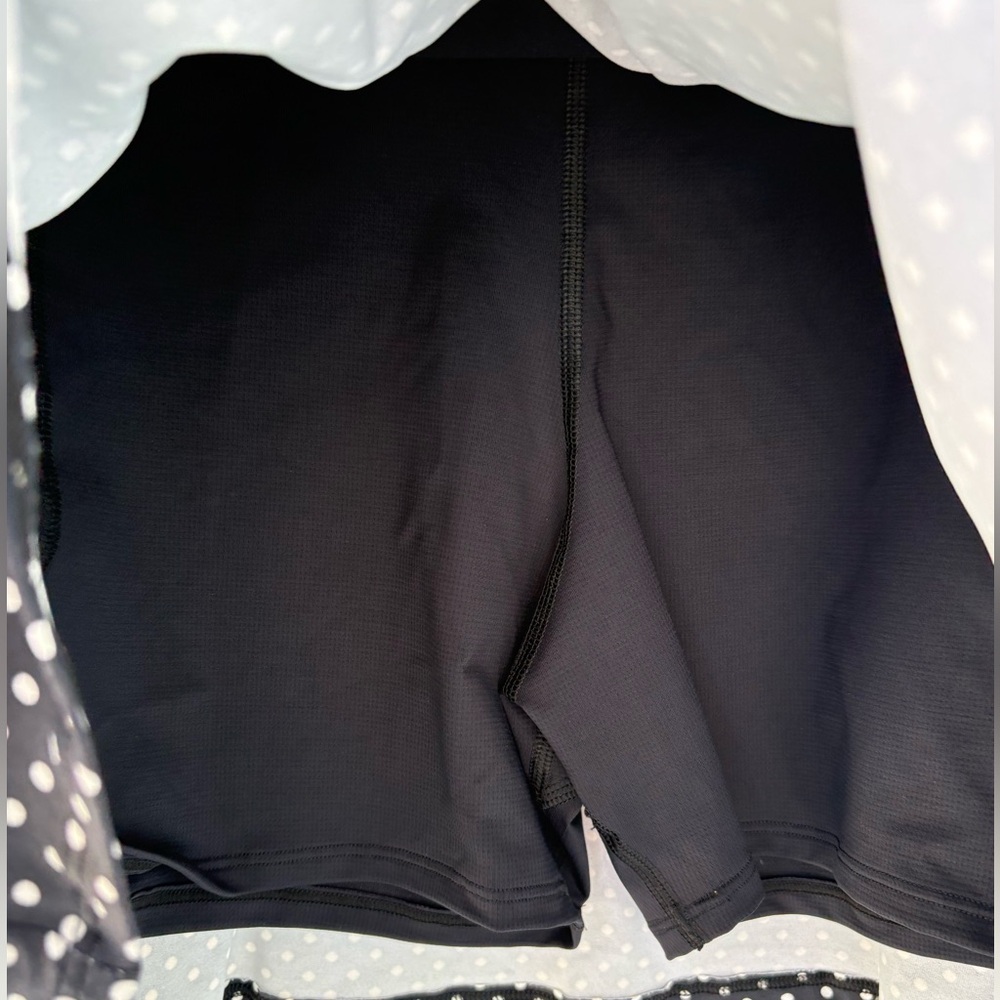 Dona Jo Black Skort Polka Dot Spin Pickleball Golf Tennis Size 2 Large NWT - Picture 5 of 12